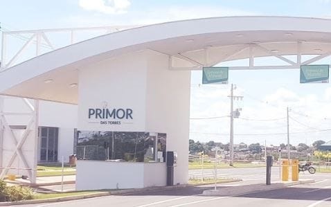 1º leilão de imóvel -sfi- desenvolve mt - terreno no condomínio primor das torres com 374,98m²